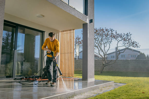 Best Gutter Cleaning  in Exeter, CA